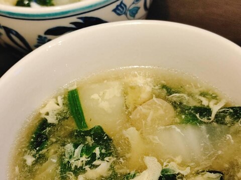 卵ふんわり♡白菜としめじとほうれん草の中華スープ